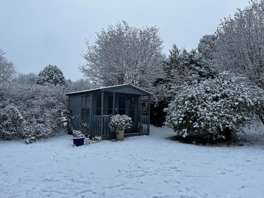 The Old School House Retreat Daire Tibberton  Dış mekan fotoğraf